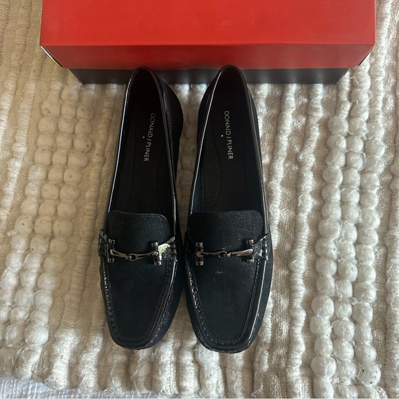 NEW Donald J Pliner Loafers - Picture 6 of 10